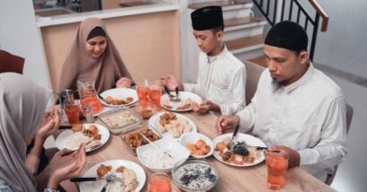 5 ide jualan sahur saat ramadhan, modal minim tapi laris!