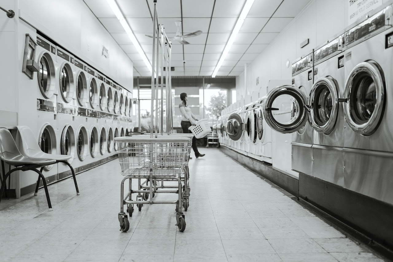 Keuntungan dan kelemahan usaha laundry